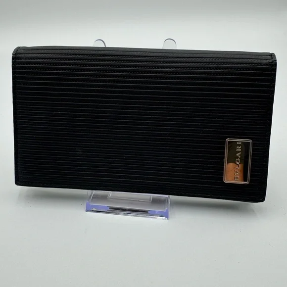 BVLGARI Black Leather Man Wallet